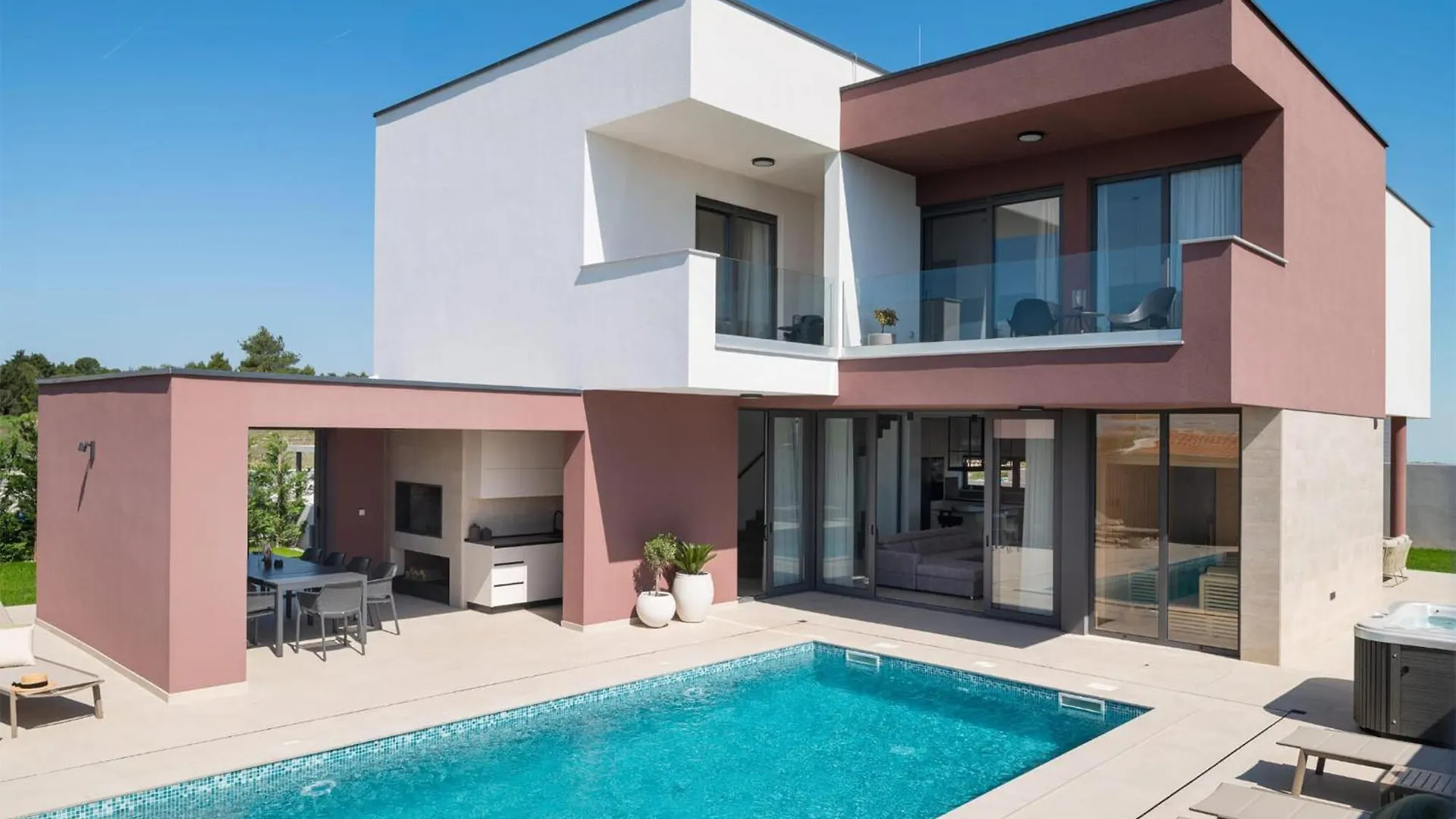 Gorgeous Home In Vrsi With Wifi