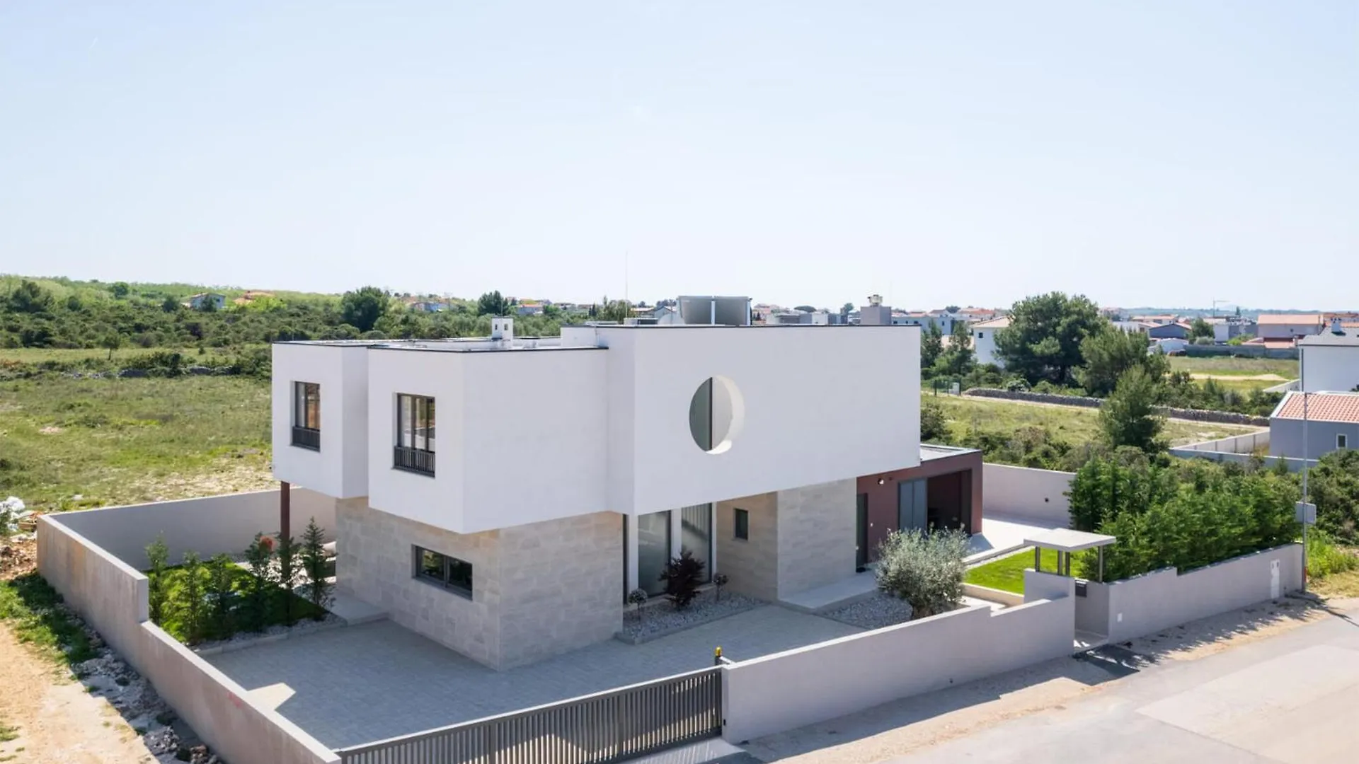Gorgeous Home In Vrsi With Wifi 펜션